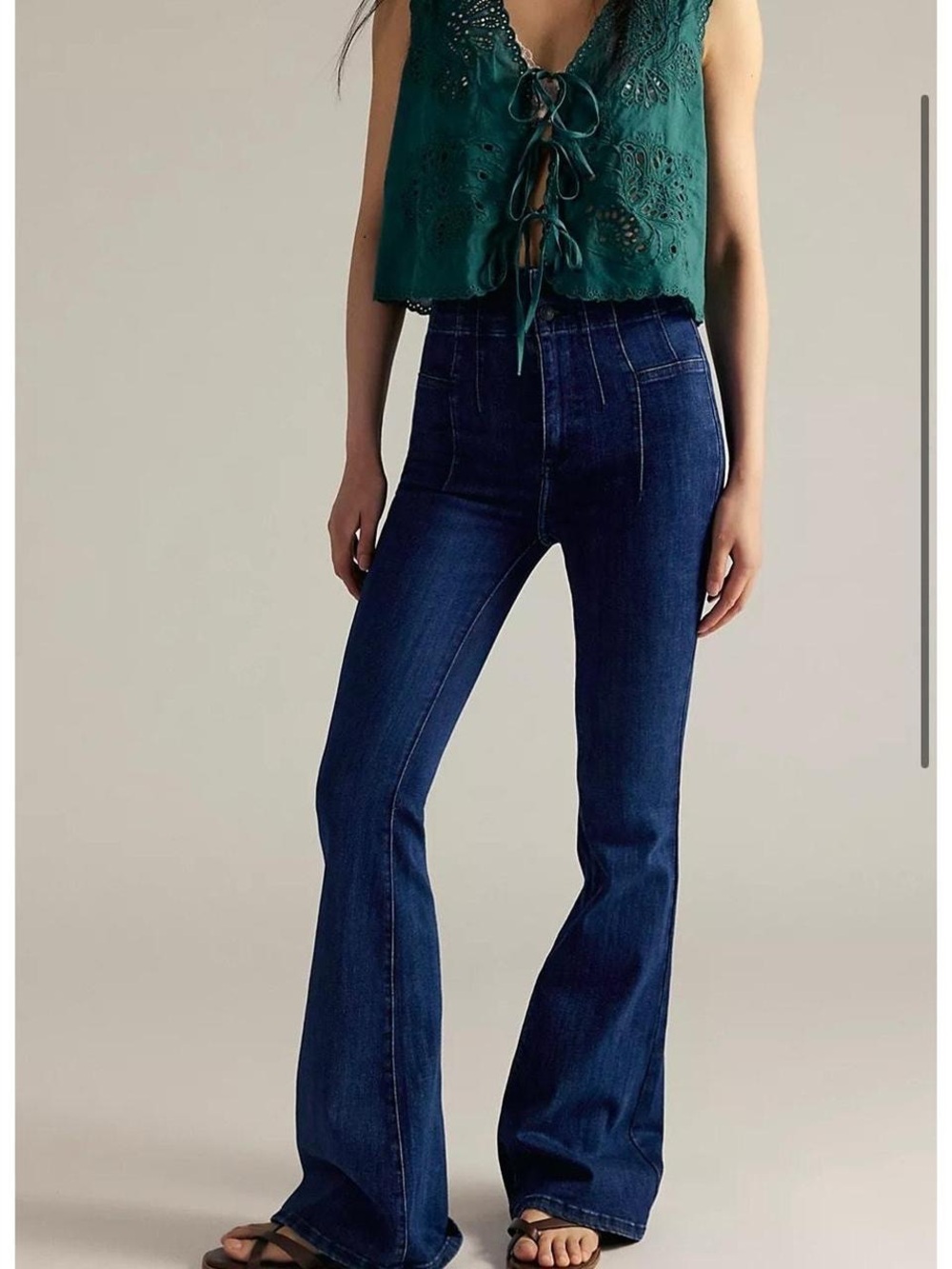 Free People We The Free High-Rise Dark Jayde Flare Jeans w/ Raw Hem, 26, EUC